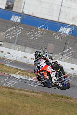 media/Nov-26-2022-Fastrack Riders (Sat) [[b001e85eef]]/Level 3/Session 3 Outside Turn 9/